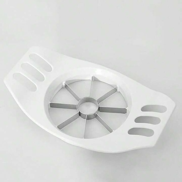 White and Metal Apple Slicer - Picture 4 of 10